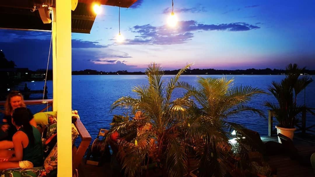 Hostel Mamallena Bocas Del Toro (Adults Only) Kültér fotó